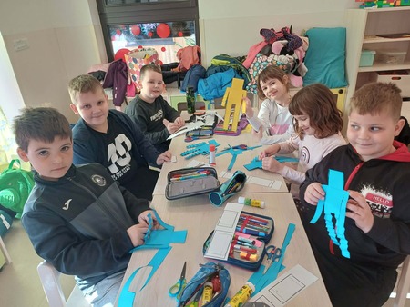 Robotki-na-nočni-misiji (4)